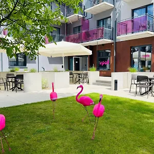 Ind.u Aparthotel